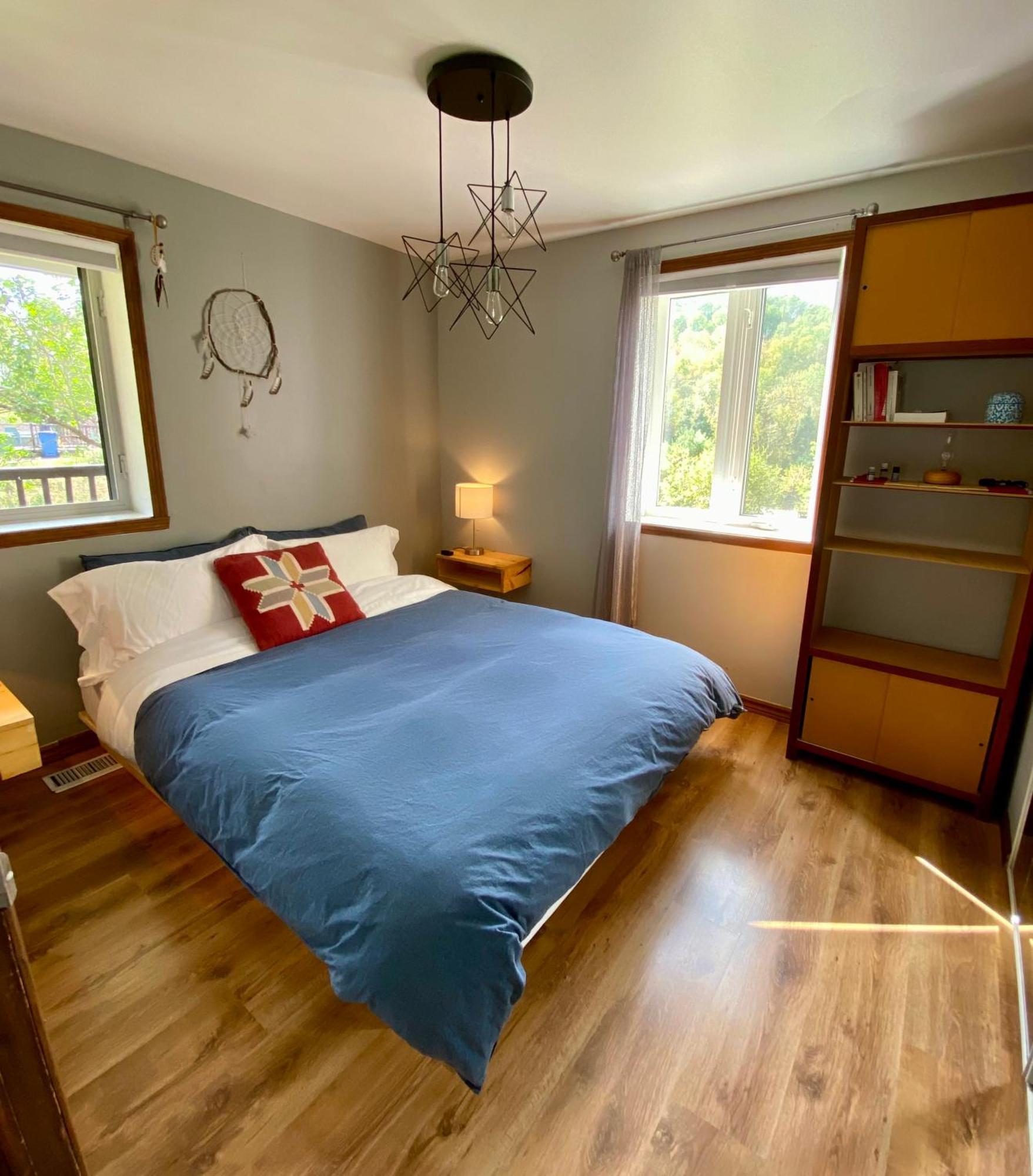 Belle Maison Avec Vue Sur La Riviere LʼAnse-Saint-Jean Extérieur photo