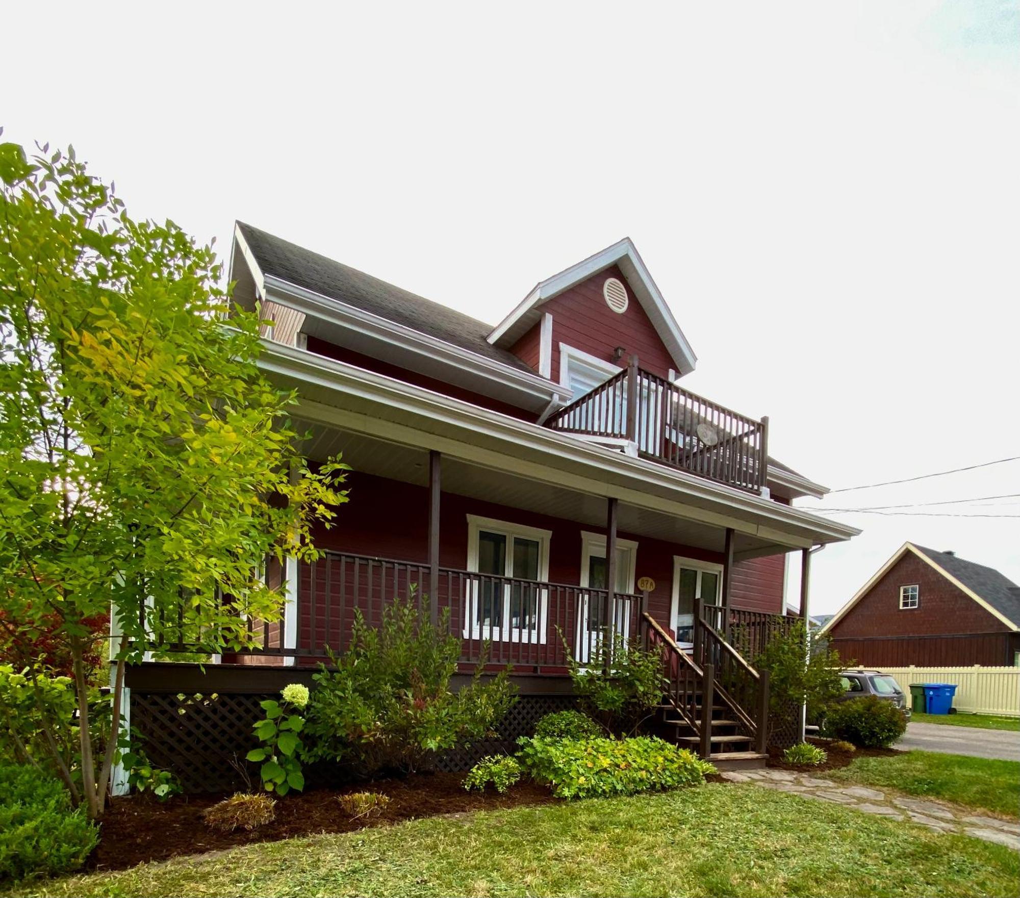 Belle Maison Avec Vue Sur La Riviere LʼAnse-Saint-Jean Extérieur photo